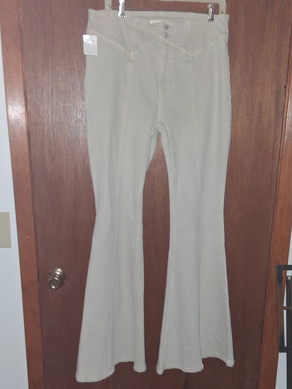 Shyanne Cream Flare Jeans